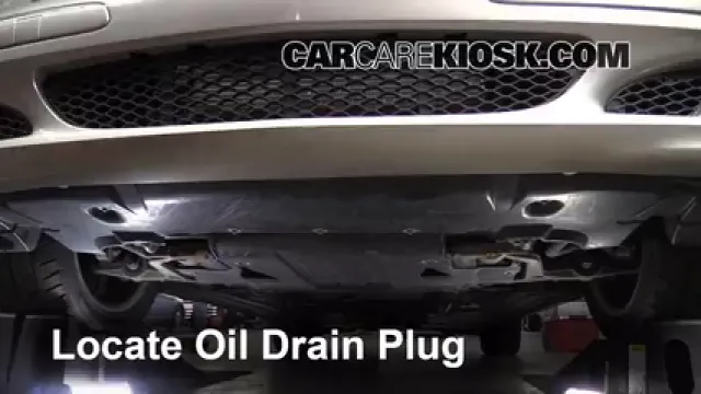 2006 Mercedes-Benz E500 5.0L V8 Oil Change Oil and Oil Filter